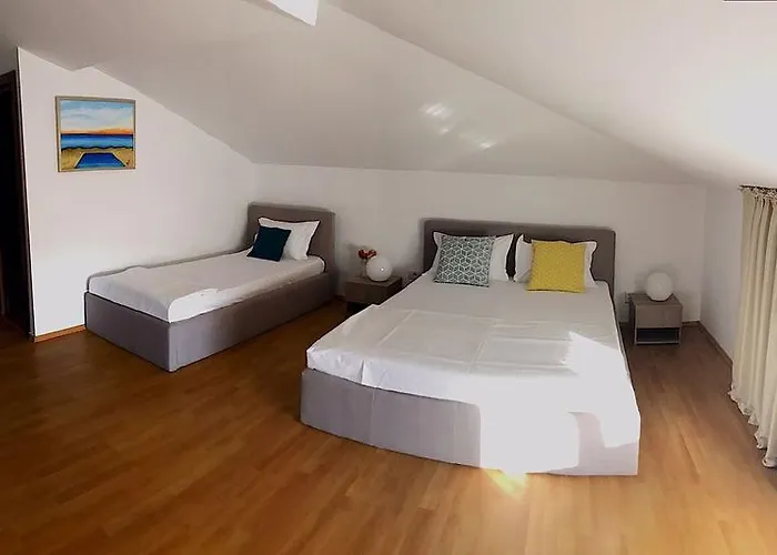 Vila Miruna * Eforie Nord