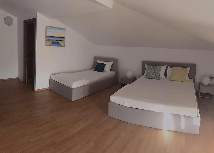 Vila Miruna * Eforie Nord